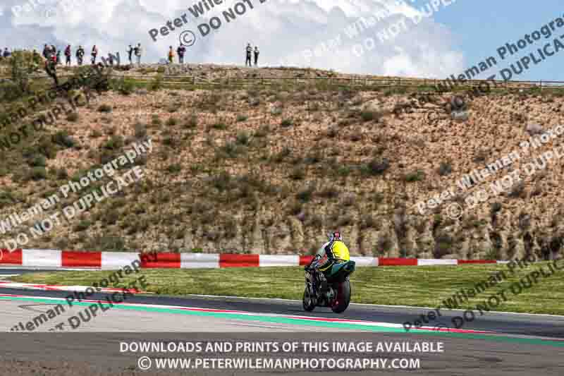 cadwell no limits trackday;cadwell park;cadwell park photographs;cadwell trackday photographs;enduro digital images;event digital images;eventdigitalimages;navarra;no limits trackdays;peter wileman photography;racing digital images;trackday digital images;trackday photos